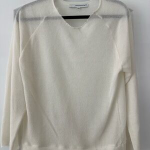 Chic Cream Women's Crew Neck Sweater